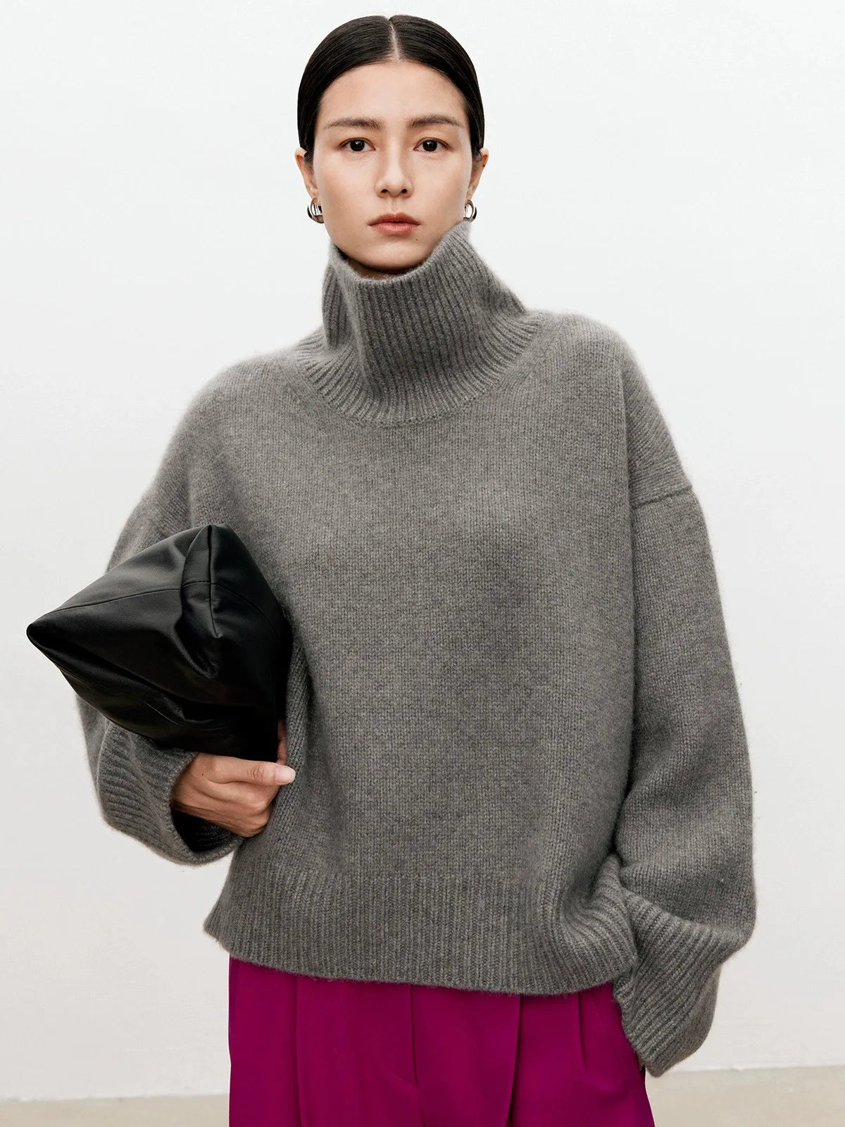 Pure Cashmere Turtleneck for Effortless Winter Style